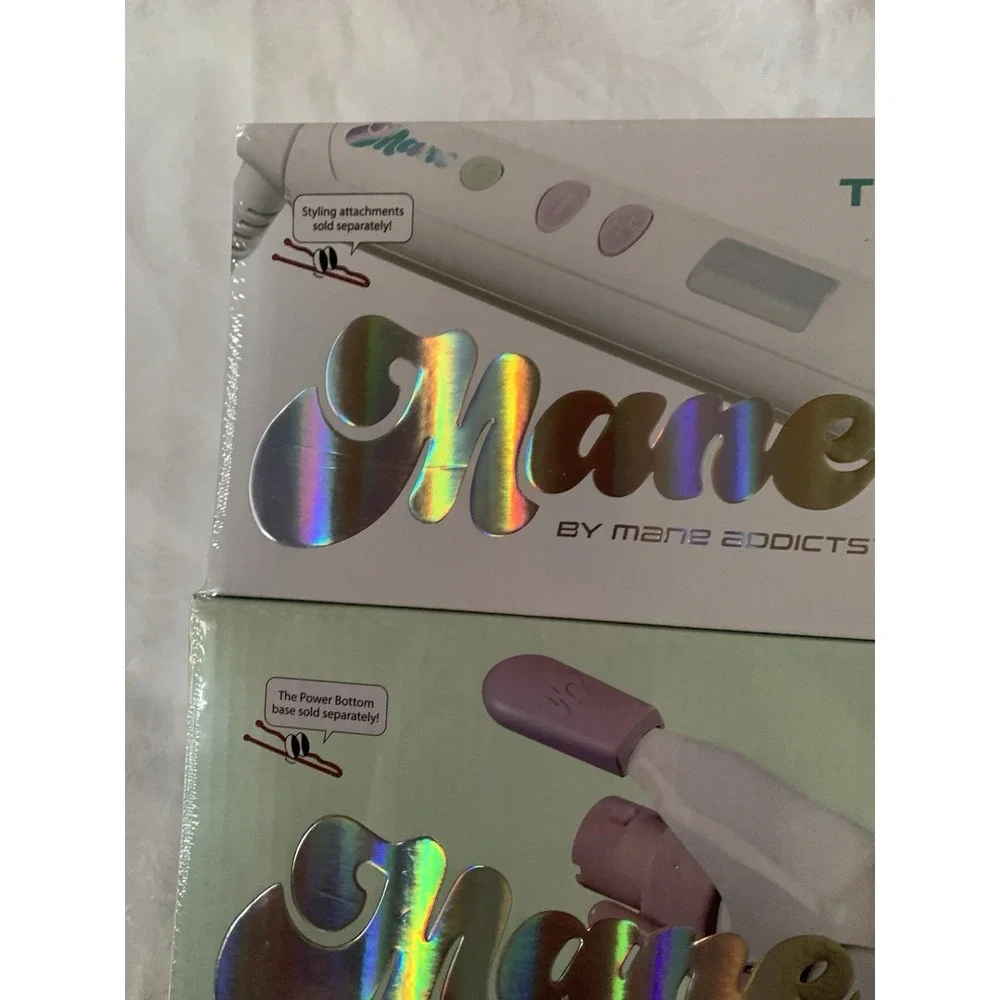 Mane Addicts Power Bottom‎ and 1 Inch Curling Iron Styling Attachment